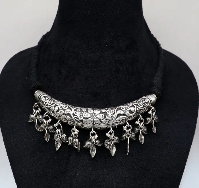Necklaces Indian traditional cultural style trendy 925 sterling silver customized kandrai work charm necklace hasali choker tribal jewelry set586 TRIBAL ORNAMENTS Necklaces Indian traditional cultural style trendy 925 sterling silver customized kandrai work charm necklace hasali choker tribal jewelry set586 TRIBAL ORNAMENTS