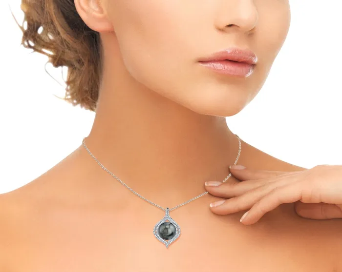 Necklaces spt Tahitian South Sea Pearl Diamond Clara Pendant