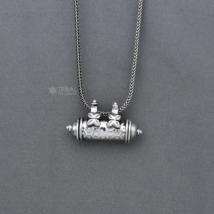 Necklaces TRIBAL ORNAMENTS 925 Sterling silver handmade vintage customized design amulet pendant box pendant container pendant mantra box silver tabiz nsp857