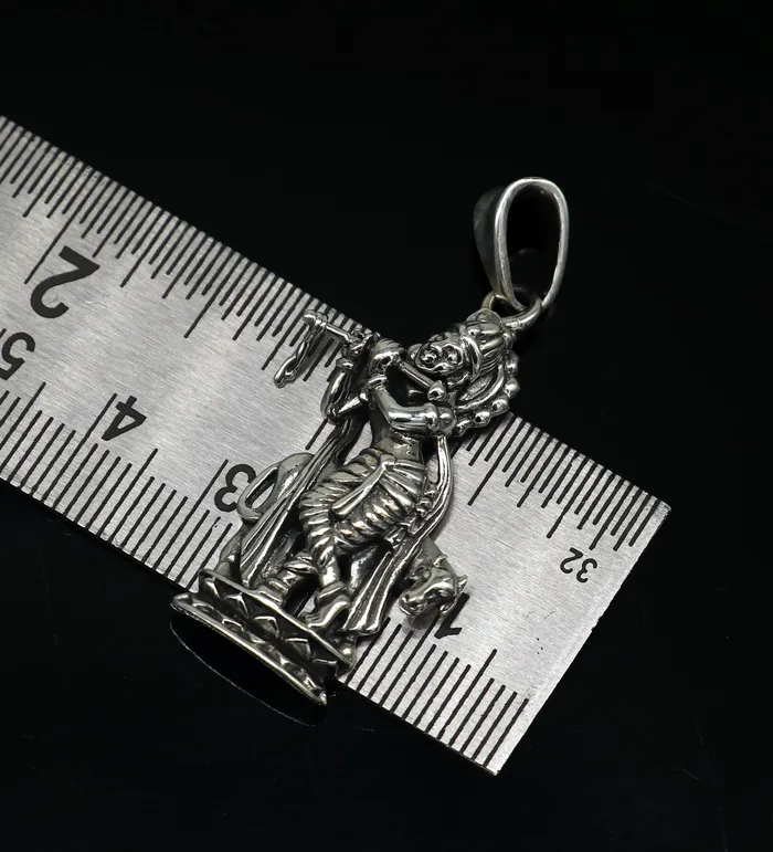 Necklaces TRIBAL ORNAMENTS 925 sterling silver vintage Antique stylish Hindu idol Krishna with cow Pendant amazing design stunning pendant gifting jewelry ssp537