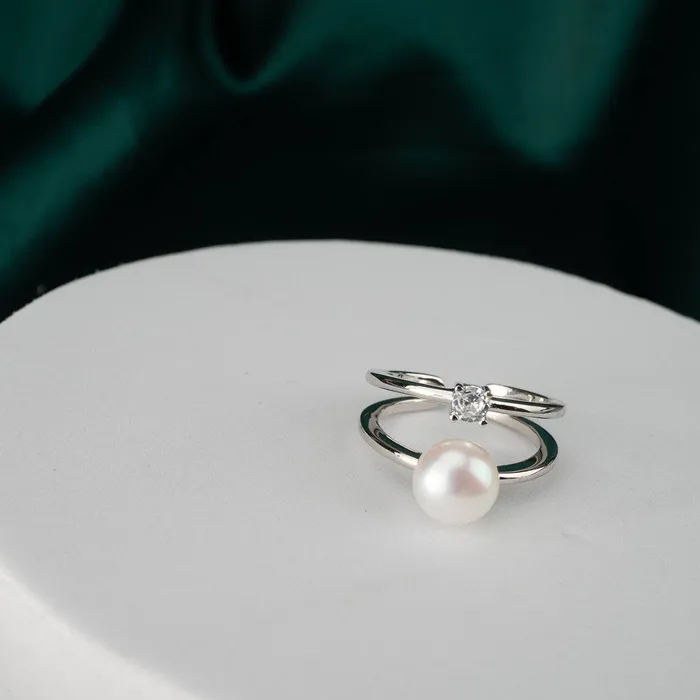 New Yorker Freshwater Pearl Ring WR00046 Pearly Lustre Rings