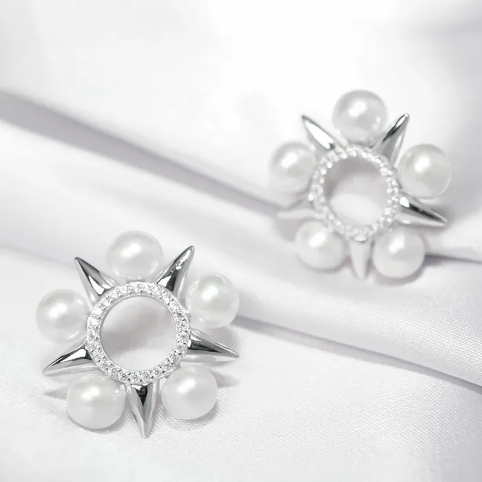 Pearly Lustre Earrings Asian Civilisations Museum Freshwater Pearl Earrings WE00225 New Yorker Collection