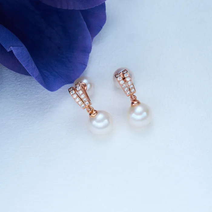 Pearly Lustre Earrings Elegant Freshwater Pearl Earrings WE00384