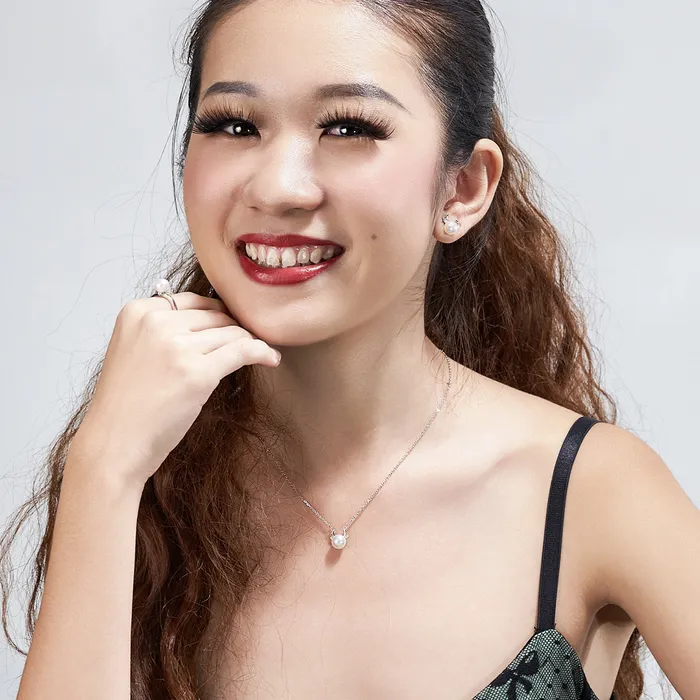Pearly Lustre Earrings Wonderland Freshwater Pearl Set WS00009
