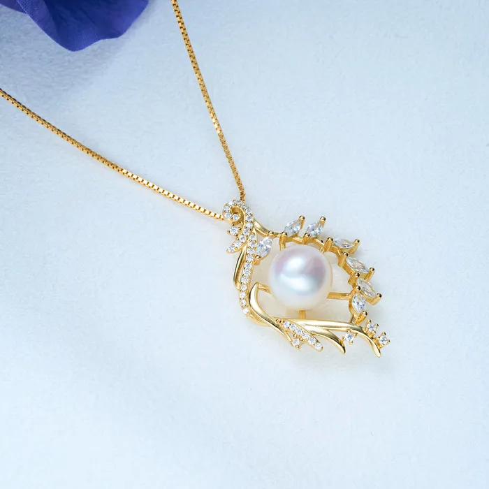 Pearly Lustre Necklaces Elegant Freshwater Pearl Necklace WN00092