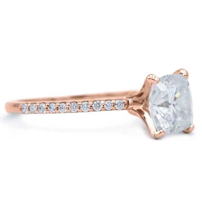 Rings Fire Brilliance Cushion Hearts Arrows Moissanite 4 Prongs Diamond Accent Ice Cathedral Solitaire Ring