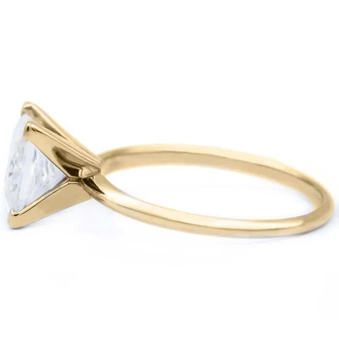 Rings Fire Brilliance Princess Moissanite 4 Prongs FANCY Solitaire Ring