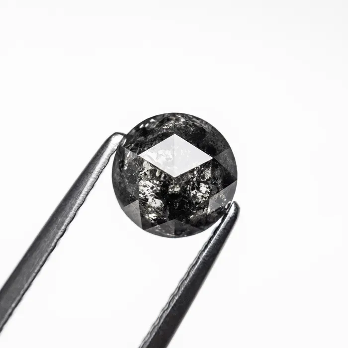 Rings Misfit Diamonds 093ct 606x604x276mm Round Rosecut 2545312