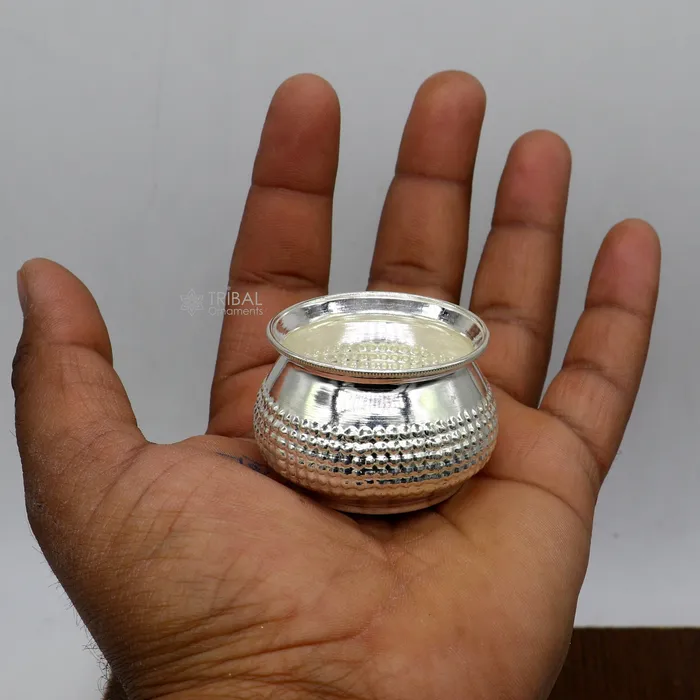 Rings TRIBAL ORNAMENTS 925 sterling silver handmade gorgeous small idols Prasadam box trinket box container box elegant silver article utensil su1283 Rings TRIBAL ORNAMENTS 925 sterling silver handmade gorgeous small idols Prasadam box trinket box container box elegant silver article utensil su1283