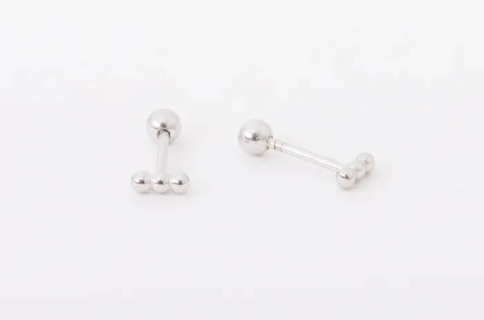 Rings WANTME Three Bead Screwbacks