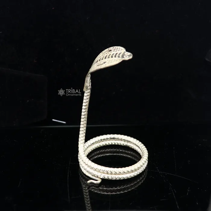 Shiva Snake Solid silver handmade Divine vintage style mini snake or shiva snake for puja or worshipping solid Diwali puja article su1147 TRIBAL ORNAMENTS Earrings Shiva Snake Solid silver handmade Divine vintage style mini snake or shiva snake for puja or worshipping solid Diwali puja article su1147 TRIBAL ORNAMENTS Earrings