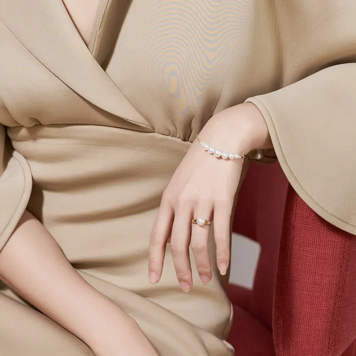 Top Grade Akoya Hanadama Pearl 18K Gold Ring KR00031 Pearly Lustre Rings
