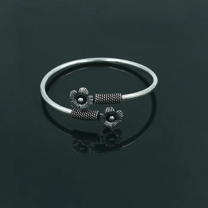 TRIBAL ORNAMENTS Bracelets 925 sterling silver handmade flower design stylish kada bangle bracelet tribal jewelry nsk883 TRIBAL ORNAMENTS Bracelets 925 sterling silver handmade flower design stylish kada bangle bracelet tribal jewelry nsk883