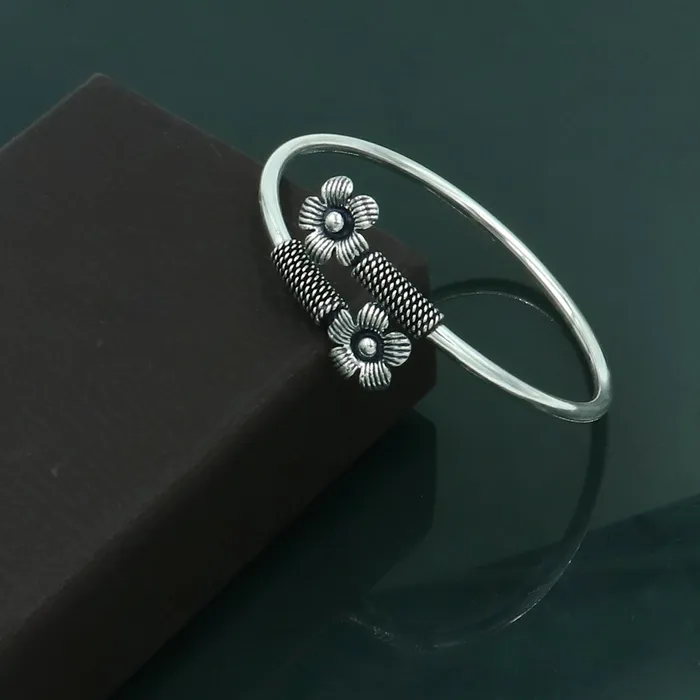 TRIBAL ORNAMENTS Bracelets 925 sterling silver handmade flower design stylish kada bangle bracelet tribal jewelry nsk883 TRIBAL ORNAMENTS Bracelets 925 sterling silver handmade flower design stylish kada bangle bracelet tribal jewelry nsk883