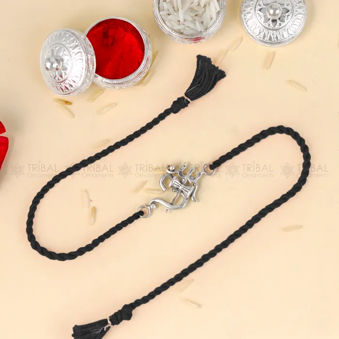 TRIBAL ORNAMENTS Bracelets 925 Sterling silver Om with trishul design pendant Rakhi bracelet Rakshabandhan festival rk362 TRIBAL ORNAMENTS Bracelets 925 Sterling silver Om with trishul design pendant Rakhi bracelet Rakshabandhan festival rk362