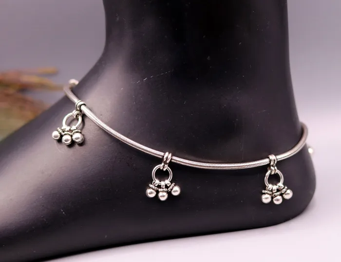 TRIBAL ORNAMENTS Bracelets 925 Sterling silver vintage handmade antique design stylish anklet foot bracelet hanging bells tribal belly dance charm ankle jewelry ank120