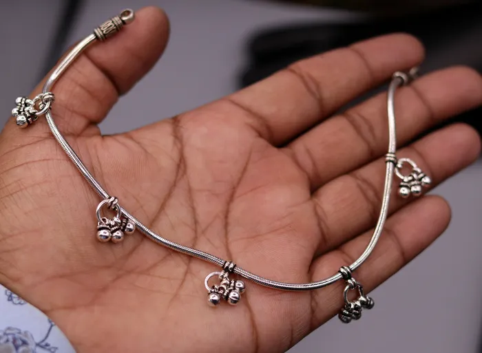 TRIBAL ORNAMENTS Bracelets 925 Sterling silver vintage handmade antique design stylish anklet foot bracelet hanging bells tribal belly dance charm ankle jewelry ank120