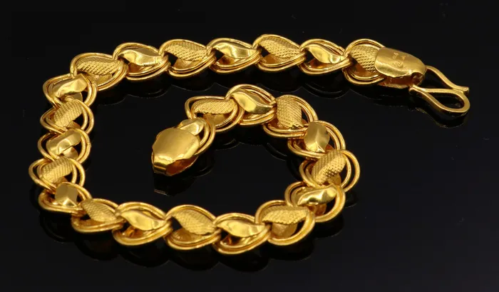 TRIBAL ORNAMENTS Bracelets Handmade Fabulous 22k yellow gold lotus design bracelet chain unisex indian stylish jewelry TRIBAL ORNAMENTS Bracelets Handmade Fabulous 22k yellow gold lotus design bracelet chain unisex indian stylish jewelry