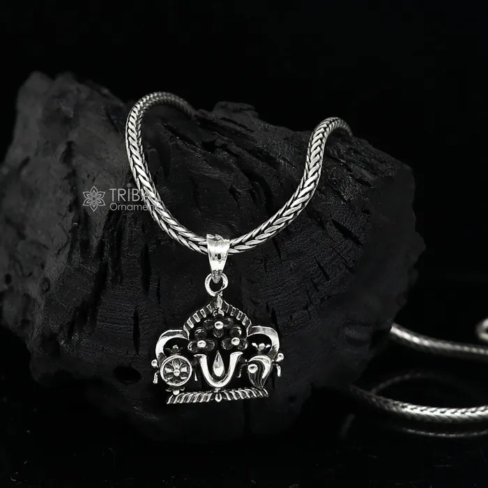 TRIBAL ORNAMENTS Necklaces 925 pure silver Divine Swaminarayana pendant best gifting pendant wheat chain necklace locket best gifting delicate unisex jewelry NSP731