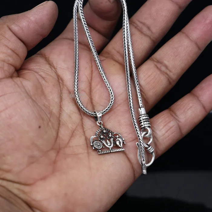 TRIBAL ORNAMENTS Necklaces 925 pure silver Divine Swaminarayana pendant best gifting pendant wheat chain necklace locket best gifting delicate unisex jewelry NSP731