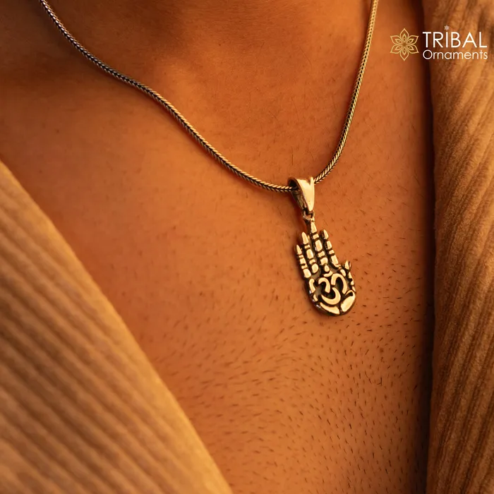 TRIBAL ORNAMENTS Necklaces 925 sterling silver handmade divine hand palm with AUM excellent unique design pendant blessing palm pendant from india ssp910