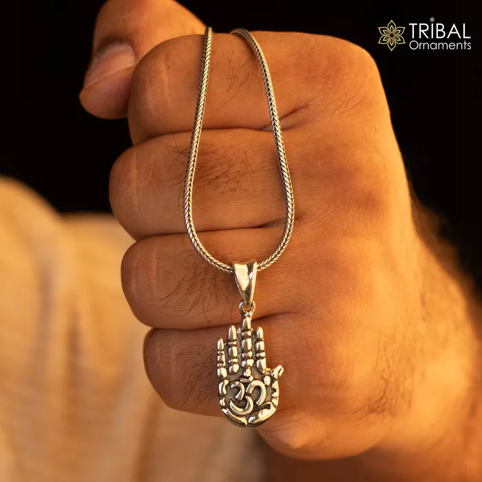 TRIBAL ORNAMENTS Necklaces 925 sterling silver handmade divine hand palm with AUM excellent unique design pendant blessing palm pendant from india ssp910