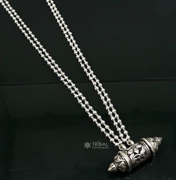 TRIBAL ORNAMENTS Necklaces 925 Sterling silver handmade vintage design amulet box pendant with 2 line beaded necklace tribal ethnic mantra box pendant jewelry set591 TRIBAL ORNAMENTS Necklaces 925 Sterling silver handmade vintage design amulet box pendant with 2 line beaded necklace tribal ethnic mantra box pendant jewelry set591