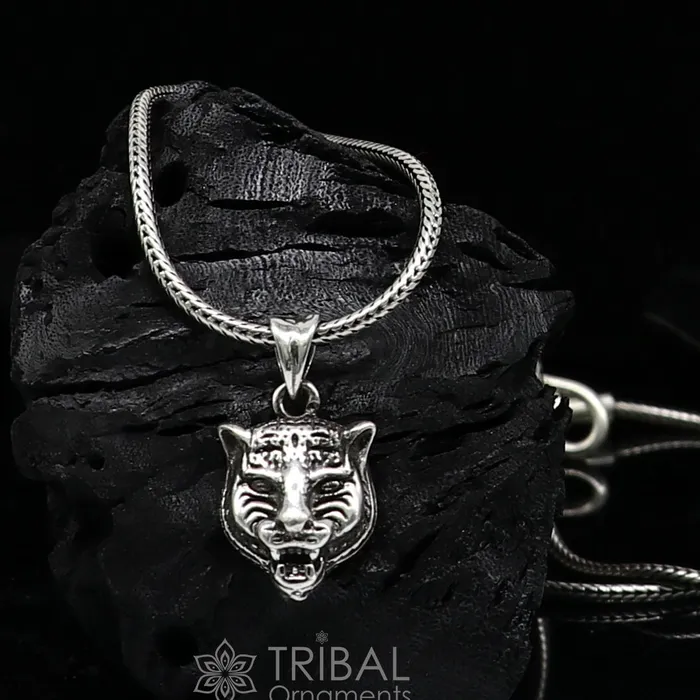 TRIBAL ORNAMENTS Necklaces 925 sterling silver unique lion facehead pendant silver forest king lion pendant necklace animal jewelry nsp648 TRIBAL ORNAMENTS Necklaces 925 sterling silver unique lion facehead pendant silver forest king lion pendant necklace animal jewelry nsp648
