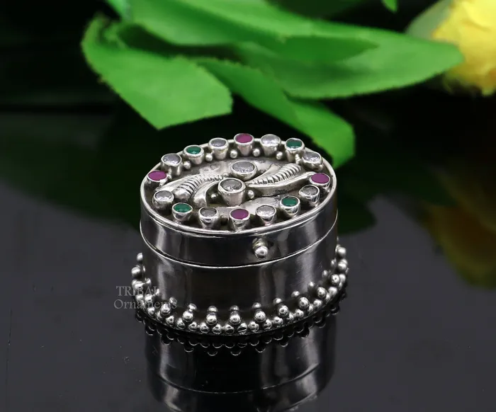 TRIBAL ORNAMENTS Rings 925 sterling silver unique design stone work trinket box kajal eyeliner box Sindur box brides gift silver box stb752 TRIBAL ORNAMENTS Rings 925 sterling silver unique design stone work trinket box kajal eyeliner box Sindur box brides gift silver box stb752