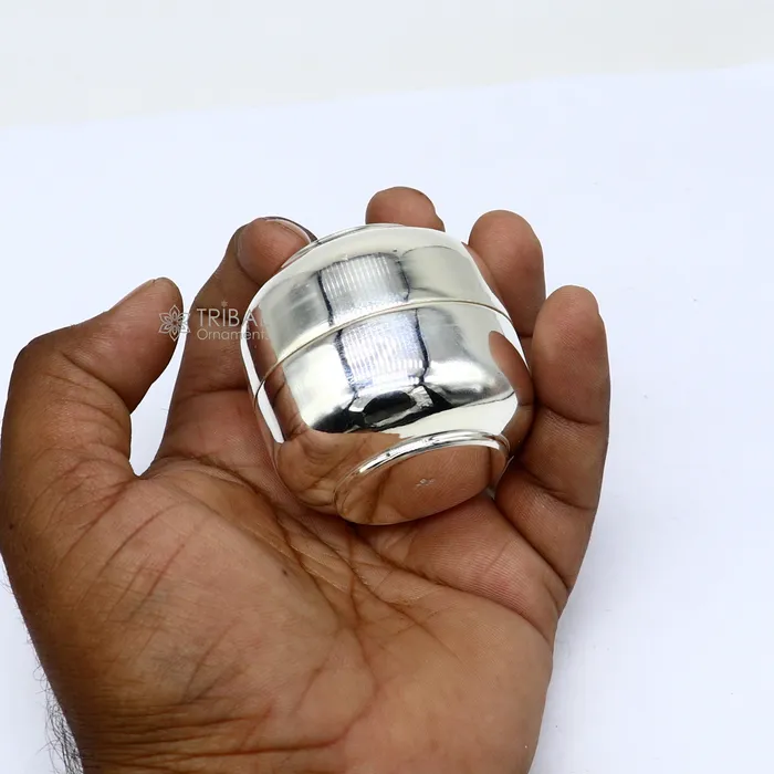 TRIBAL ORNAMENTS Rings 999 fine silver handmade shiny small Prasadam box trinket box container box unique puja box utensils solid silver article stb842