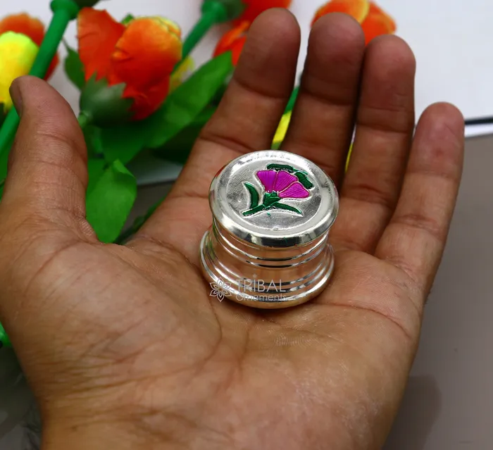 TRIBAL ORNAMENTS Rings 999 pure silver trinket box kajal box brides round shape box flower design box container tobacco box eyeliner Sindur box gifting stb800