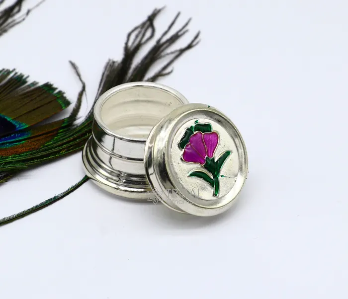 TRIBAL ORNAMENTS Rings 999 pure silver trinket box kajal box brides round shape box flower design box container tobacco box eyeliner Sindur box gifting stb800