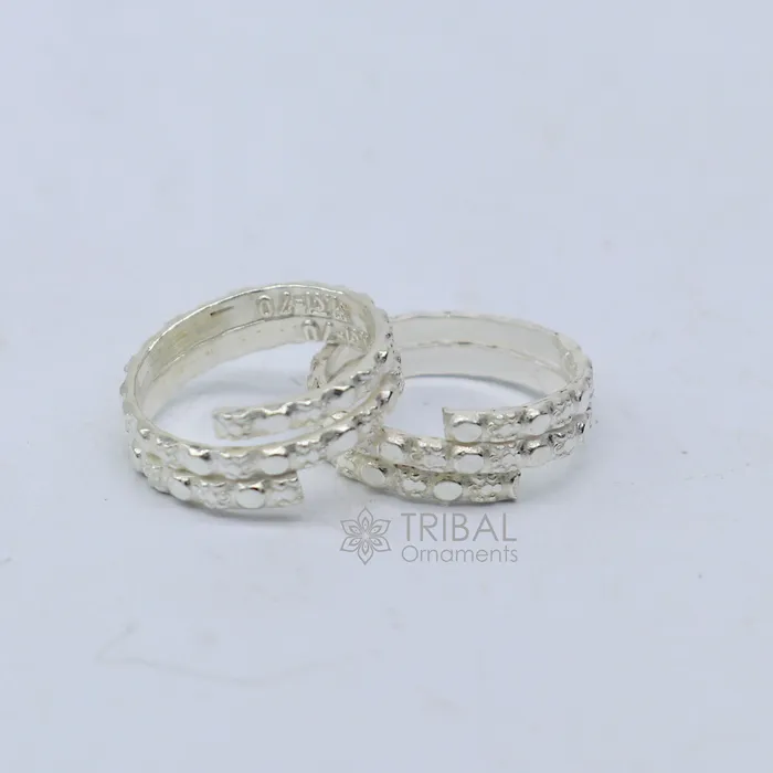 TRIBAL ORNAMENTS Rings Traditional cultural style solid silver toe ring band handmade spiral design womens jewelry from India amazing tribal jewelry ntr196 TRIBAL ORNAMENTS Rings Traditional cultural style solid silver toe ring band handmade spiral design womens jewelry from India amazing tribal jewelry ntr196