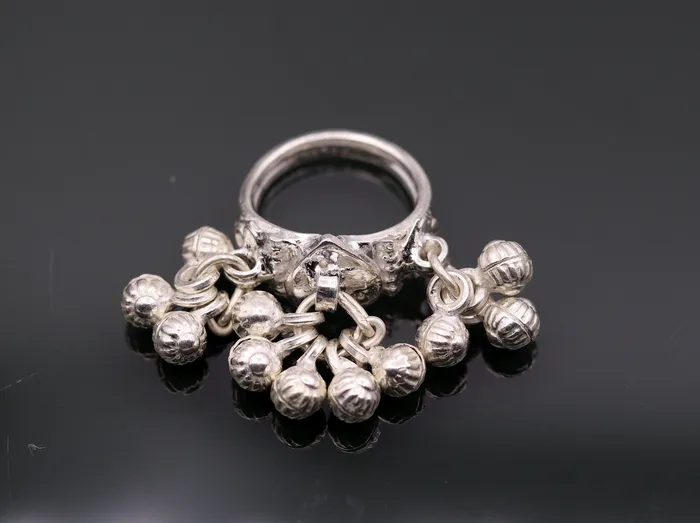 TRIBAL ORNAMENTS Rings Vintage antique style 925 sterling silver handmade gorgeous charm ring with fabulous noisy bells excellent belly dance jewelry india sr204