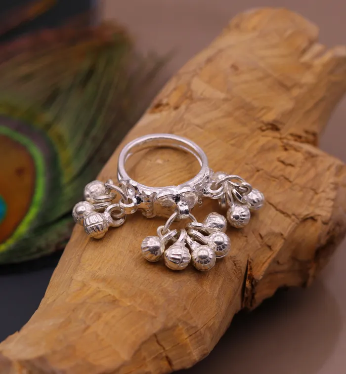 TRIBAL ORNAMENTS Rings Vintage antique style 925 sterling silver handmade gorgeous charm ring with fabulous noisy bells excellent belly dance jewelry india sr204