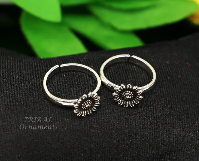 TribalOrnaments Rings 925 sterling silver elegant floral design handmade toe ring toe band stylish modern womens brides jewelry india traditional jewelry ytr43