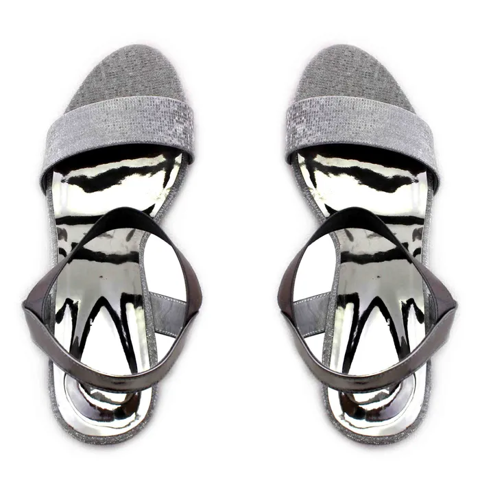 Walkeaze Earrings Women Sandals 73822S